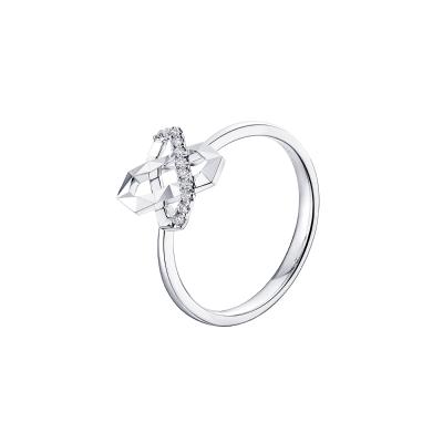 六福珠寶18K金戒指 - “交叉迴紋”18K金(白色)鑽石戒指